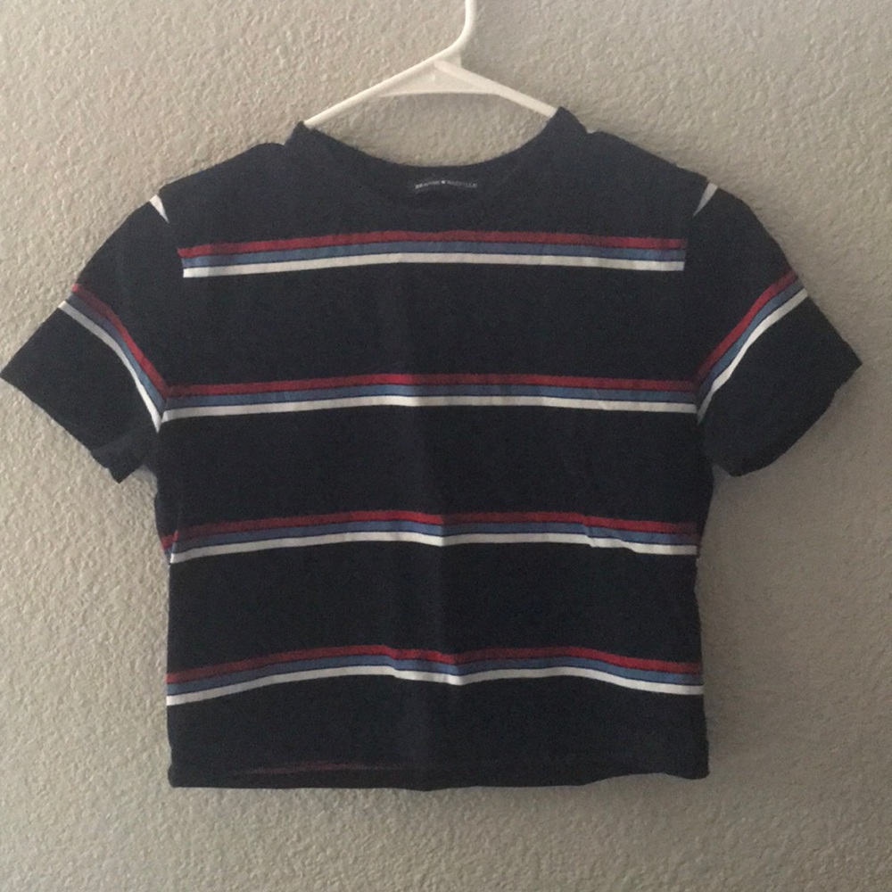 brandy melville cropped t-shirt